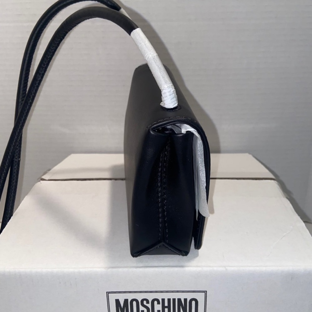 Moschino - Picture 7 of 10